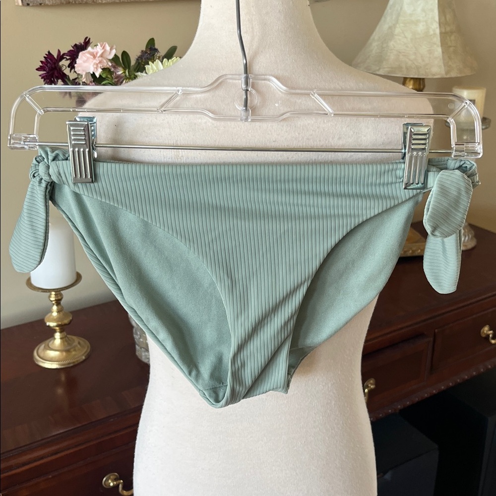 Bikini Bottom Sage Green Ribbed Sold with Side Ties Women’s Small